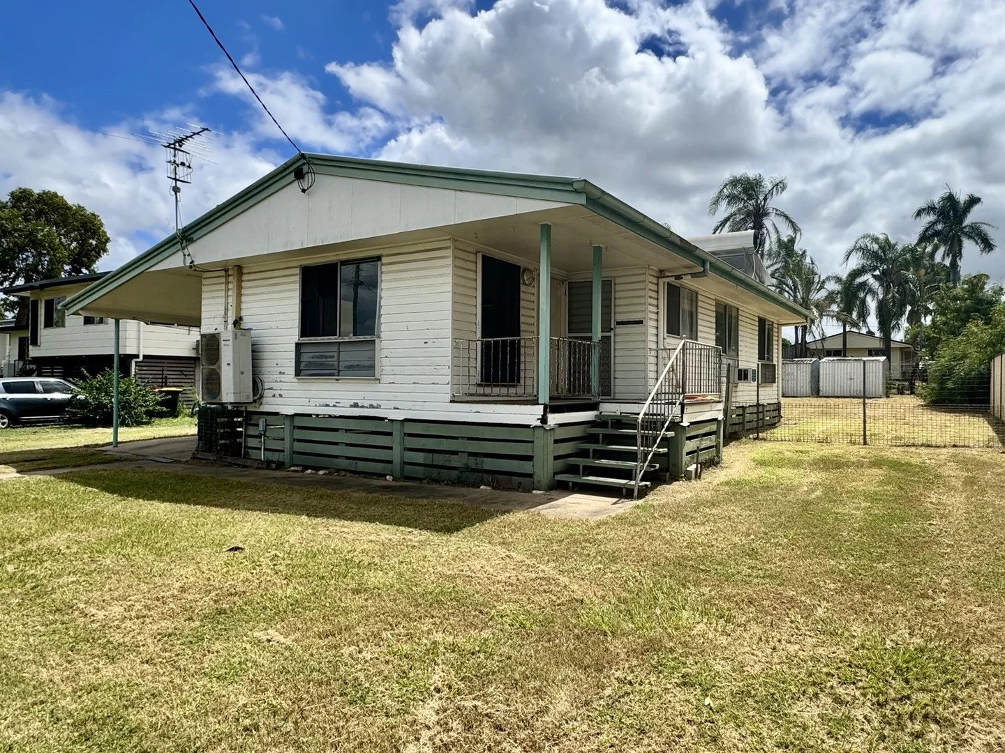 6 MENZIES Court, Moranbah QLD 4744