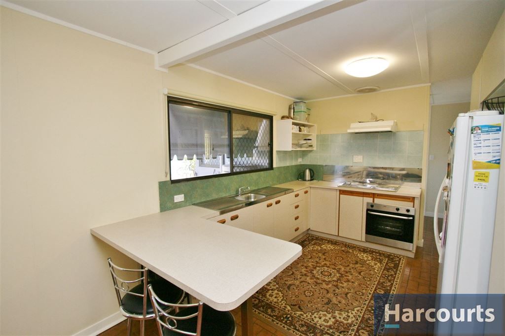 25 Dianthus St, Banksia Beach QLD 4507, Image 1