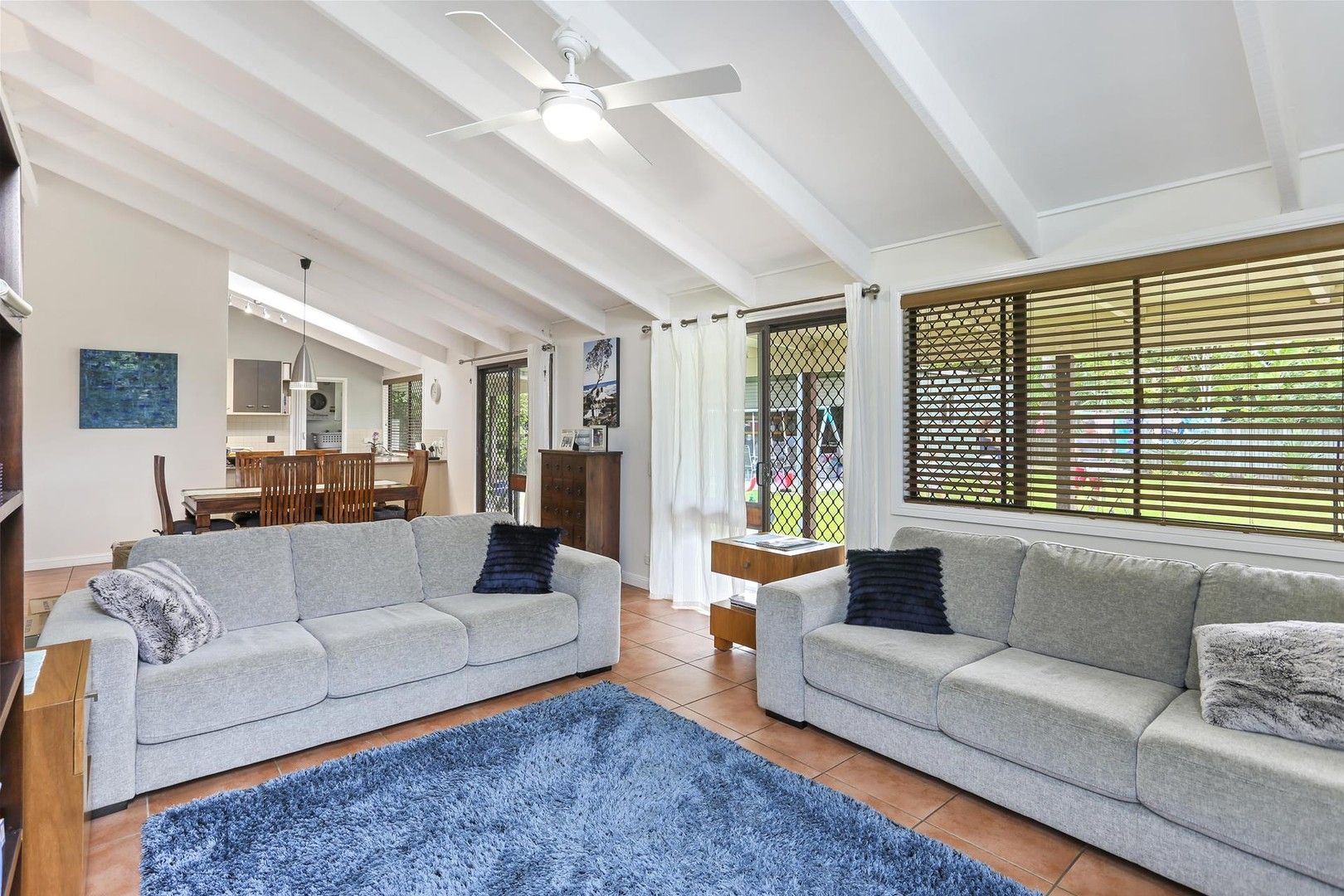 3 bedrooms House in 21 Tallow Wood Drive KULUIN QLD, 4558