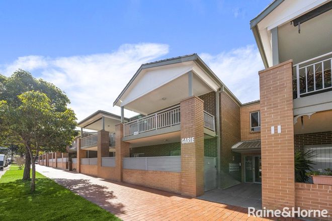 Picture of 1/11 Stuart Street, HELENSBURGH NSW 2508