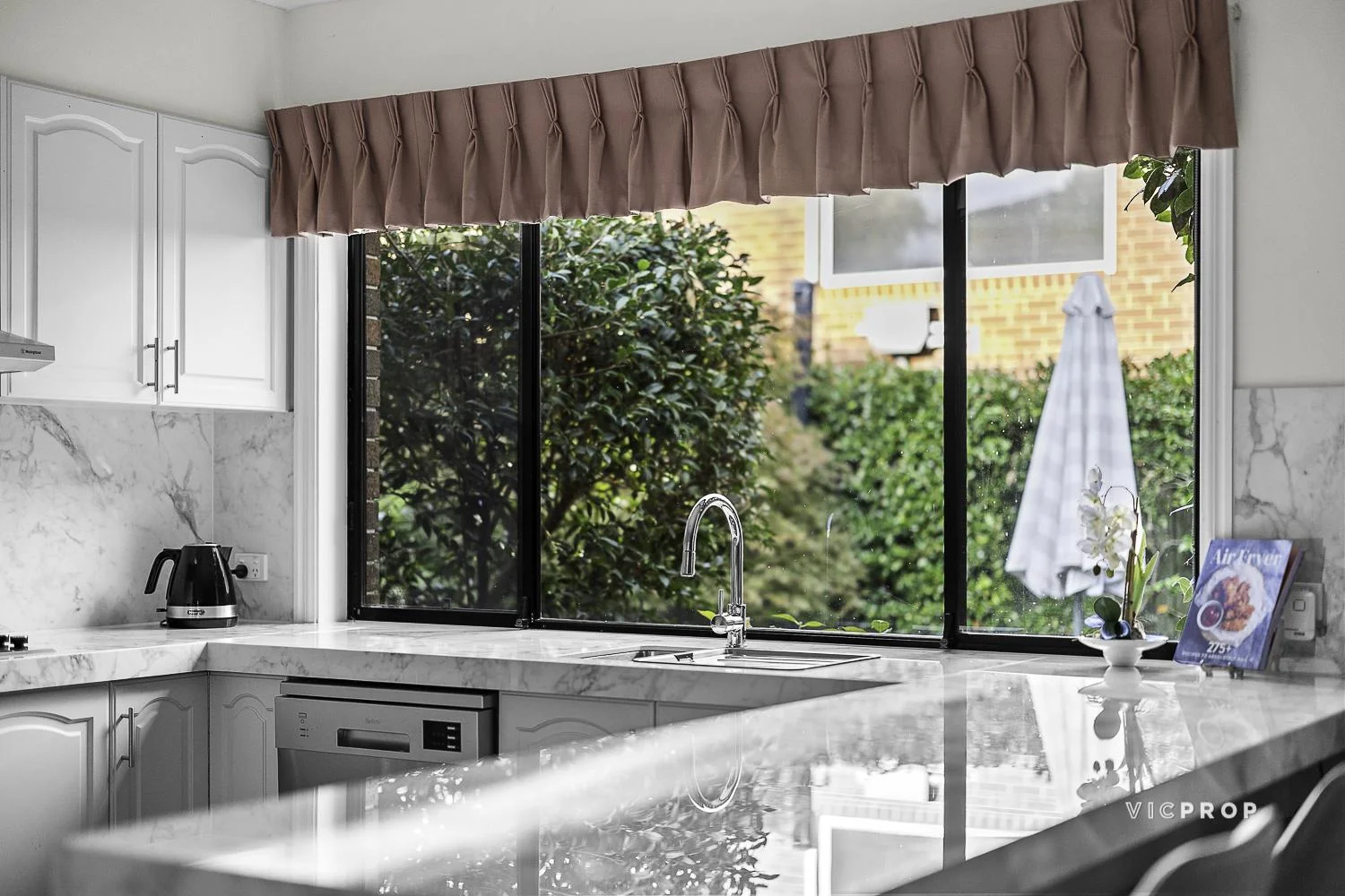 Additional image 7 of 14 Chapel Court, Doncaster VIC 3108