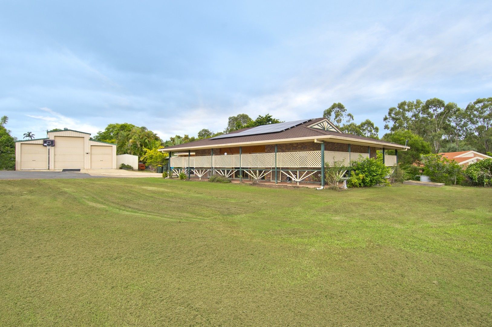 5 bedrooms House in 1-5 Arbour Drive GLENEAGLE QLD, 4285