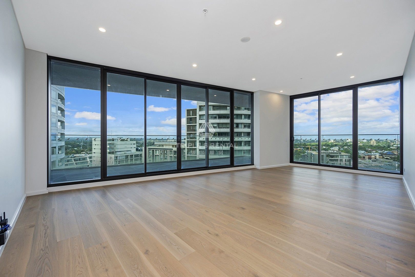 2 bedrooms Apartment / Unit / Flat in Level 13, 1301/500 Pacific  Highway ST LEONARDS NSW, 2065