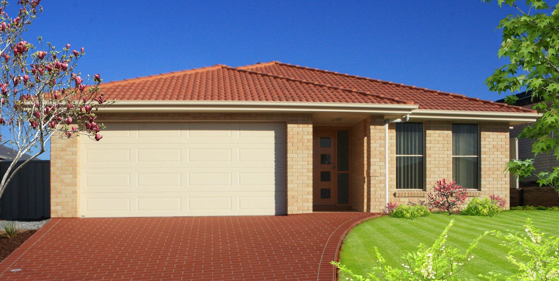 4 bedrooms House in  FLINDERS VIEW QLD, 4305