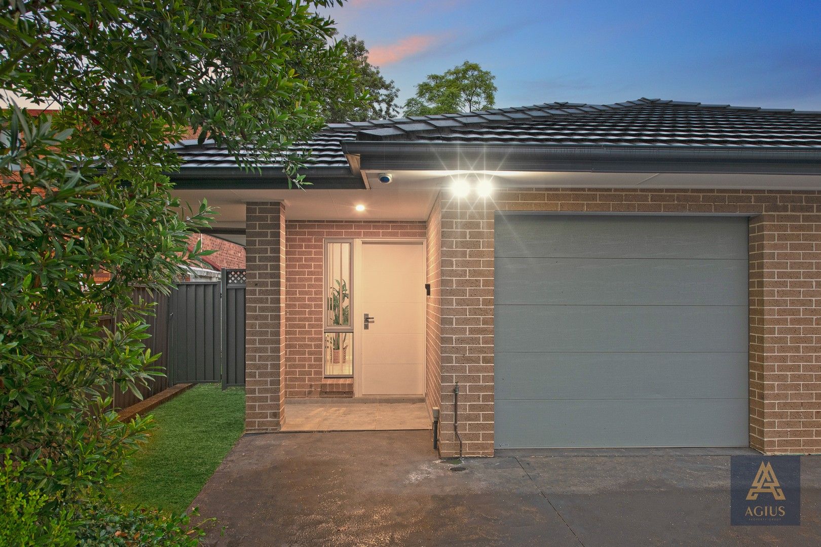 2/61A Solander Road, Kings Langley NSW 2147, Image 0