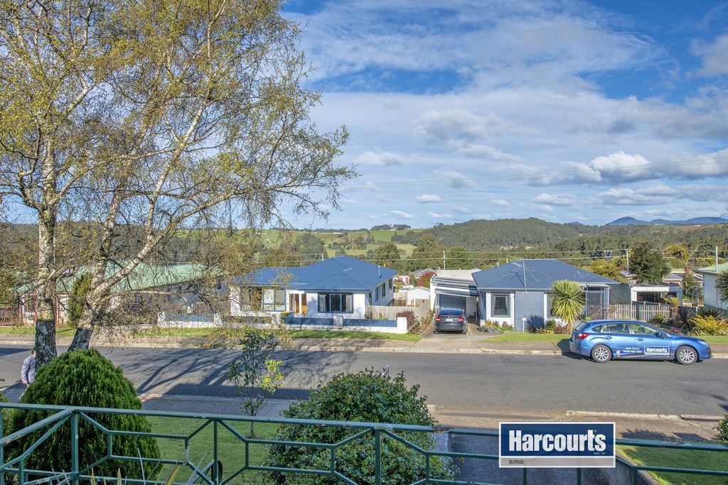 54 McPhee Street, Havenview TAS 7320, Image 2