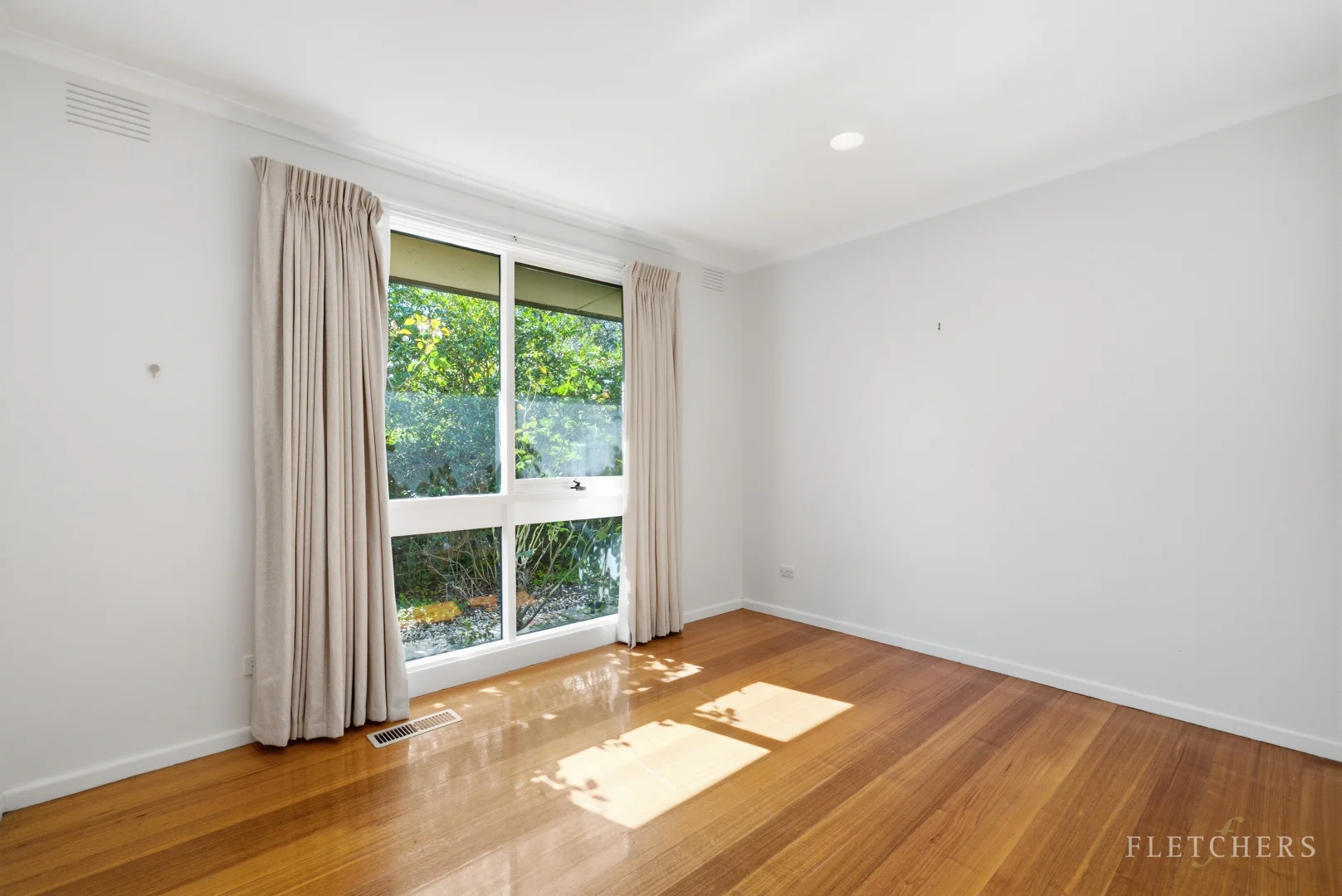 Additional image 5 of 33 Landau Dr, Warranwood VIC 3134