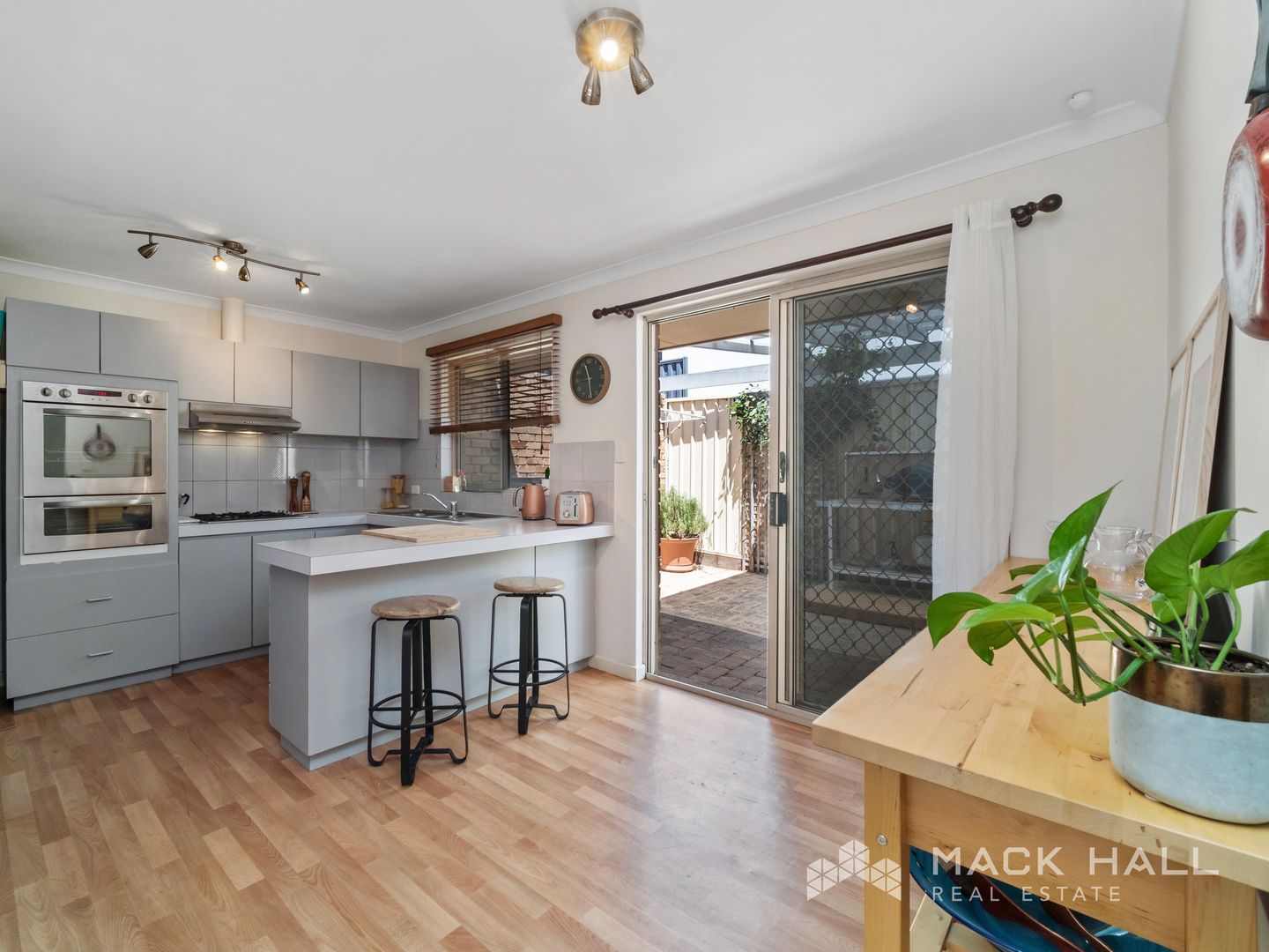 2/77 Cambridge Street, West Leederville WA 6007, Image 2