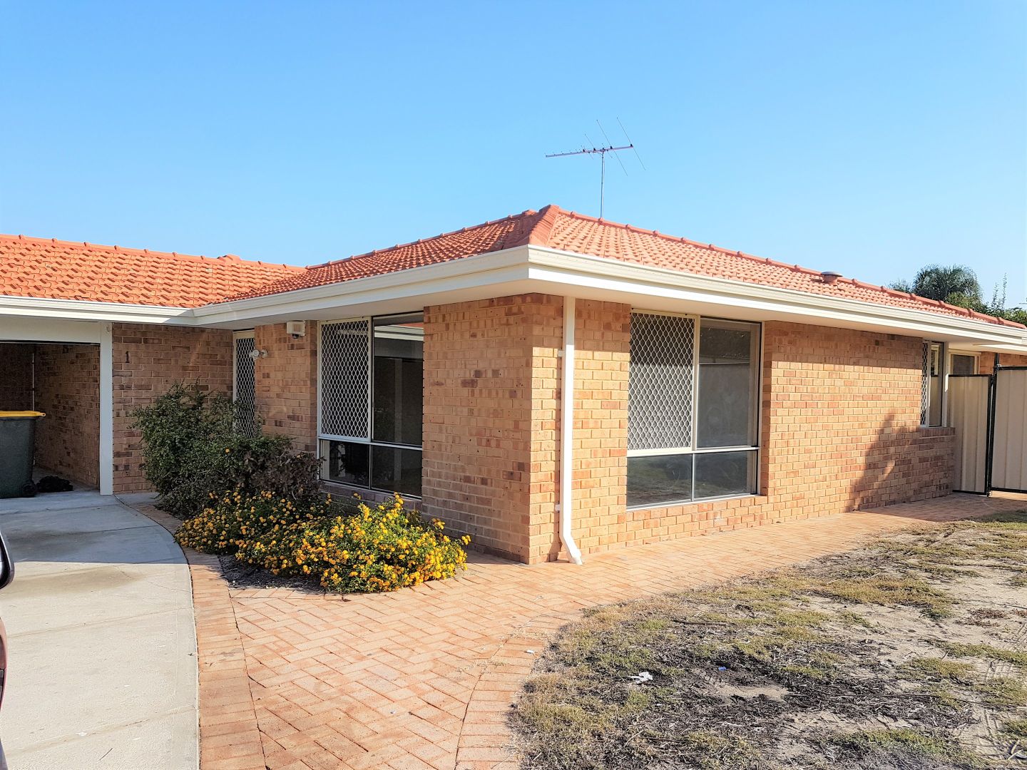 1 Elfa Court, Alexander Heights WA 6064, Image 1