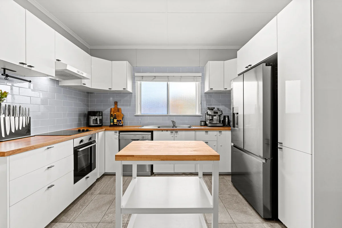 Additional image 5 of 2304 Wynnum Road, Wynnum QLD 4178