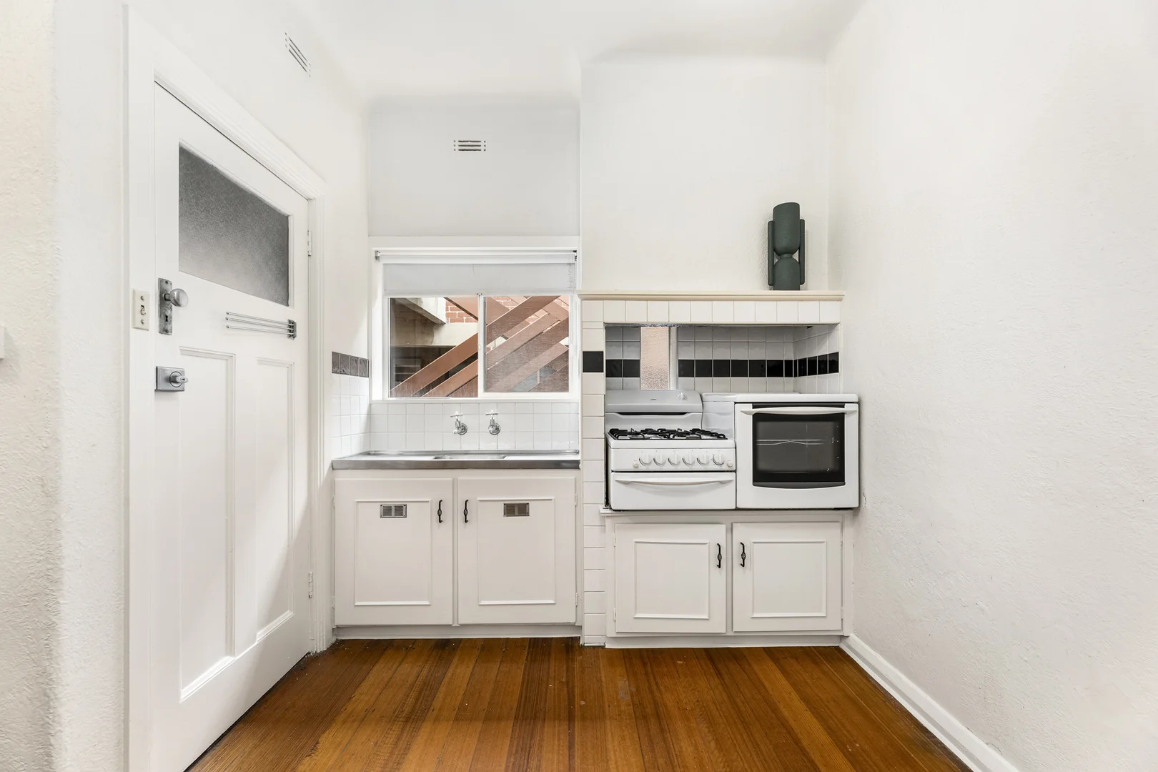 Additional image 6 of 11/109 Nimmo Street, Middle Park VIC 3206