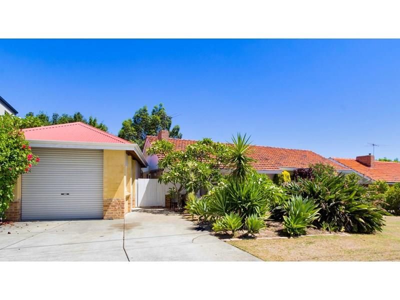 134 Kitchener Rd, Alfred Cove WA 6154, Image 1