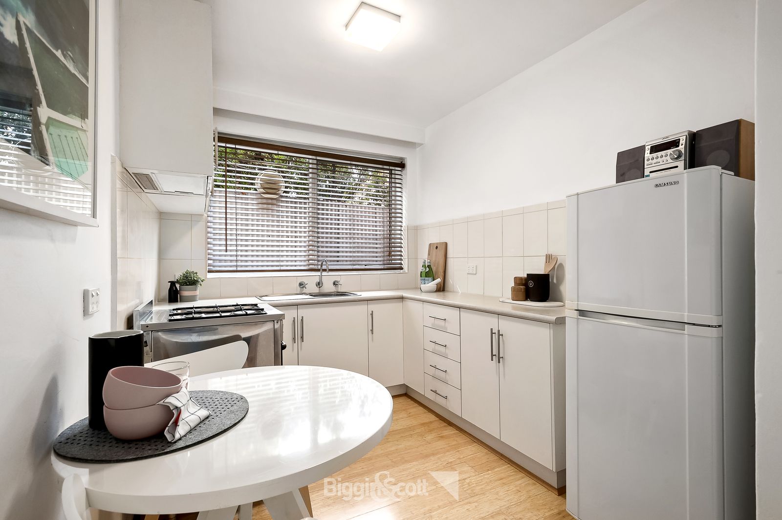 2/122 Sackville Street, Collingwood VIC 3066, Image 2