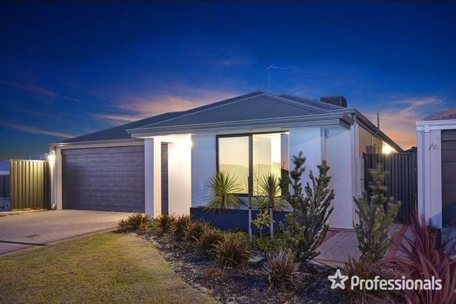 Picture of 8 Amethyst Street, TREEBY WA 6164