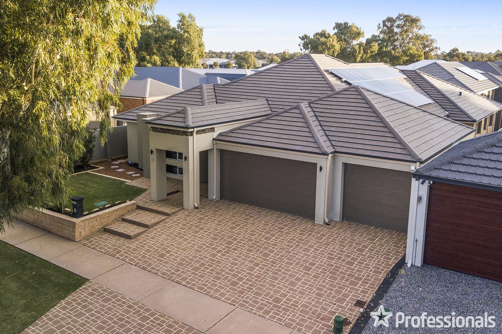 16 Kokoda Boulevard, Byford WA 6122, Image 1