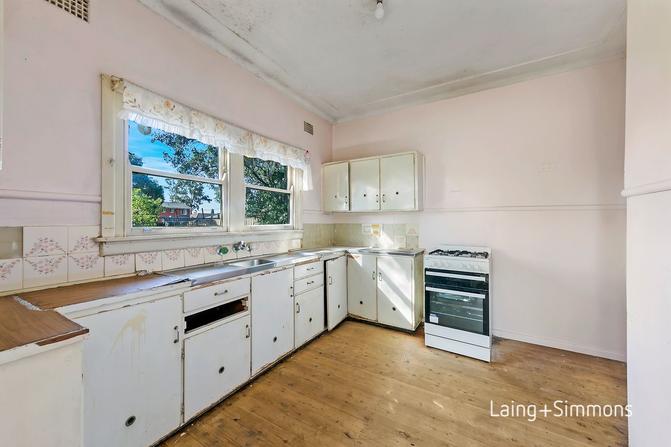 23 Gordon Street, St Marys NSW 2760, Image 2