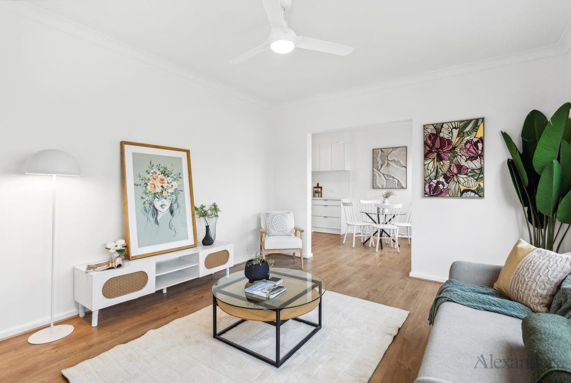 2 bedrooms Apartment / Unit / Flat in 1/102 Seaview Road WEST BEACH SA, 5024