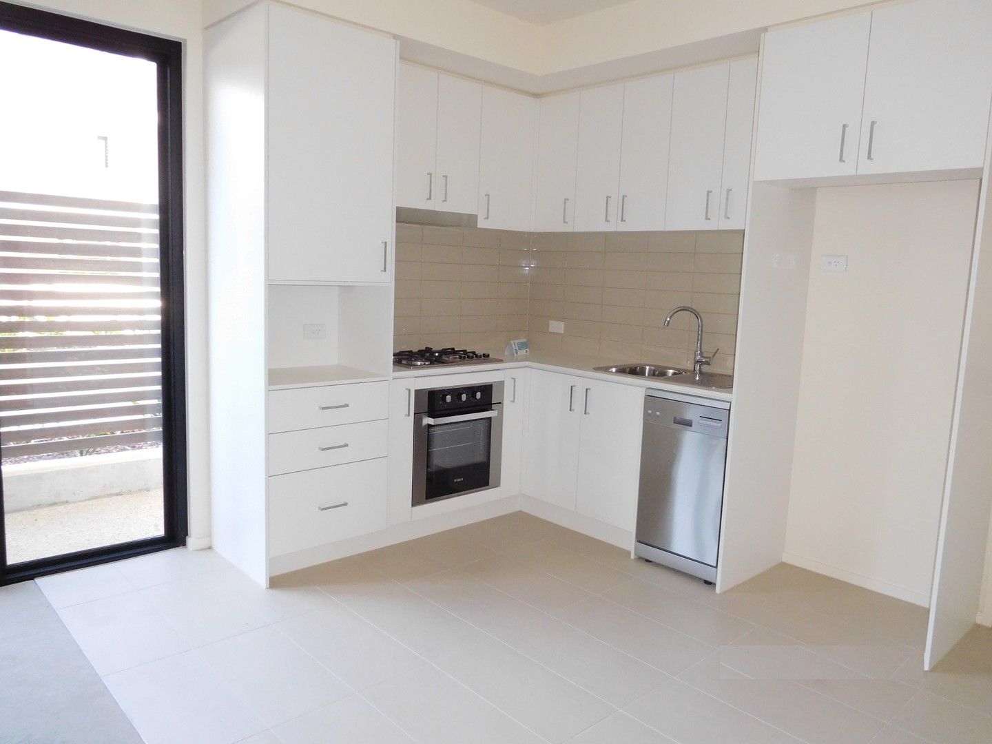 1 bedrooms Apartment / Unit / Flat in 112/80 Cheltenham Road DANDENONG VIC, 3175