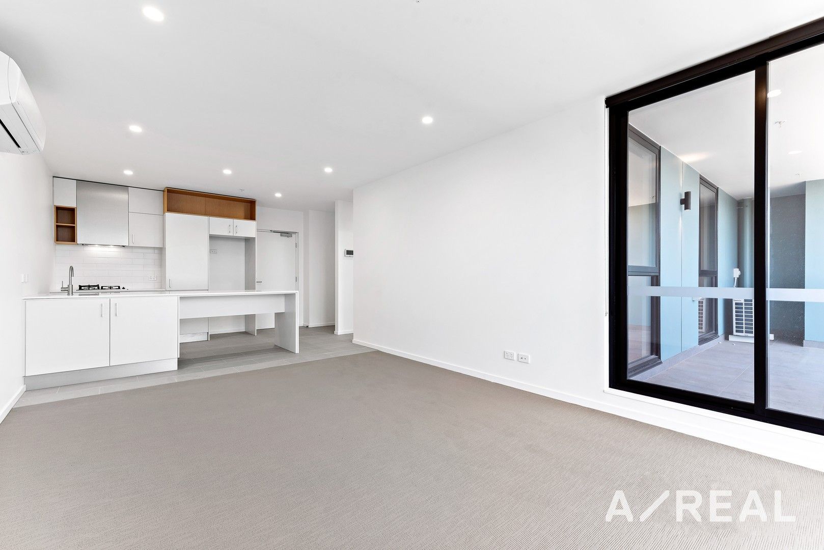 2 bedrooms Apartment / Unit / Flat in 310/30 Bush Boulevard MILL PARK VIC, 3082