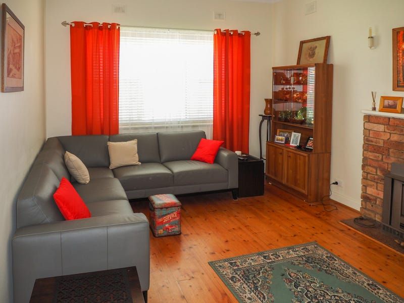 19 Tobruk Terrace, Port Lincoln SA 5606 House For Rent 420 Domain