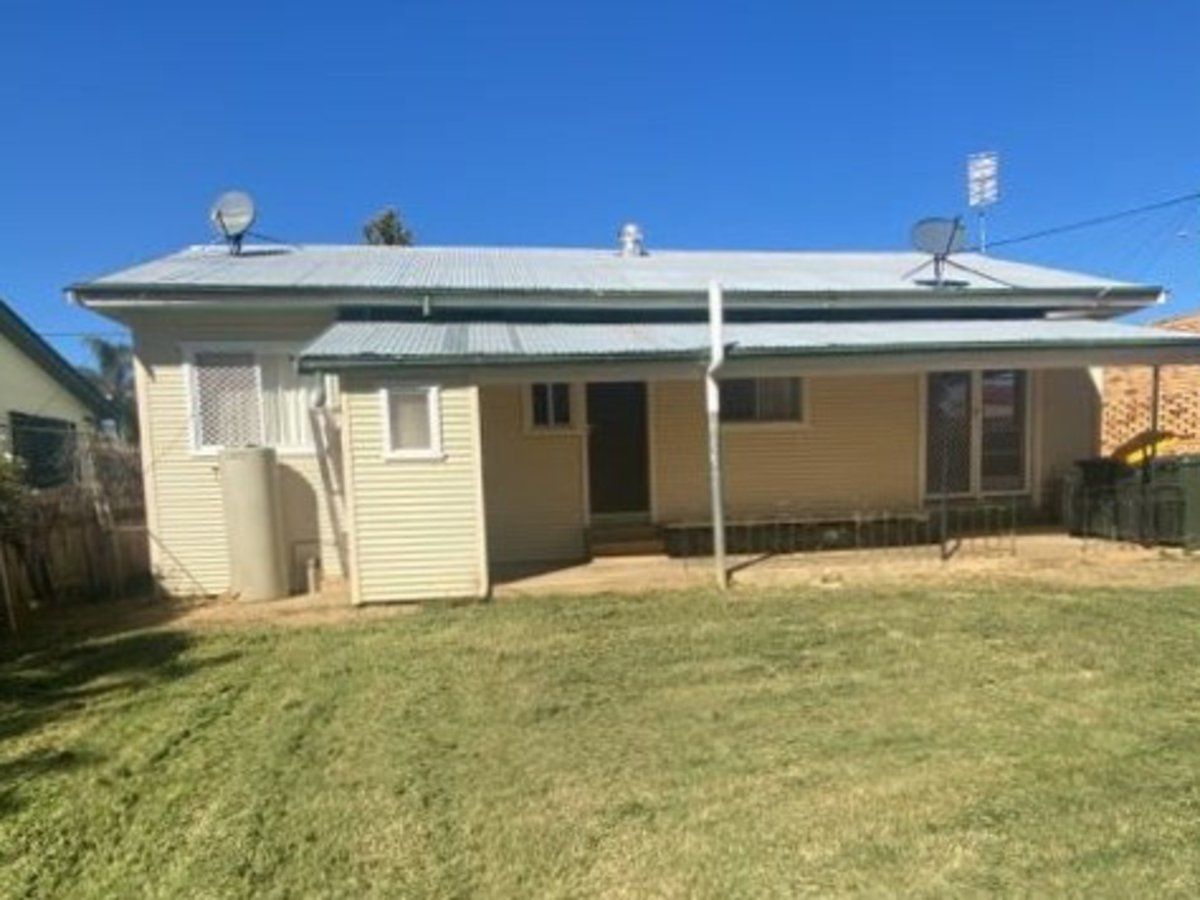3 bedrooms House in 6 Ring Street SOUTH TAMWORTH NSW, 2340