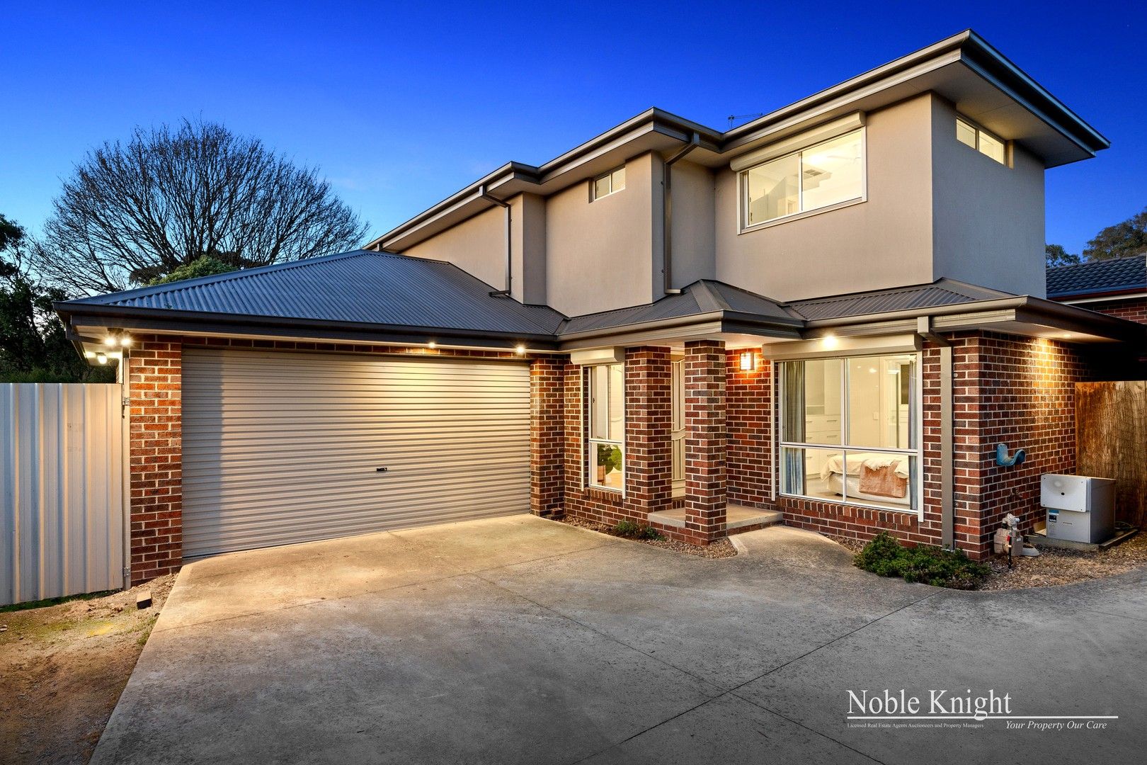 3 bedrooms Townhouse in 59a Vista Drive CHIRNSIDE PARK VIC, 3116