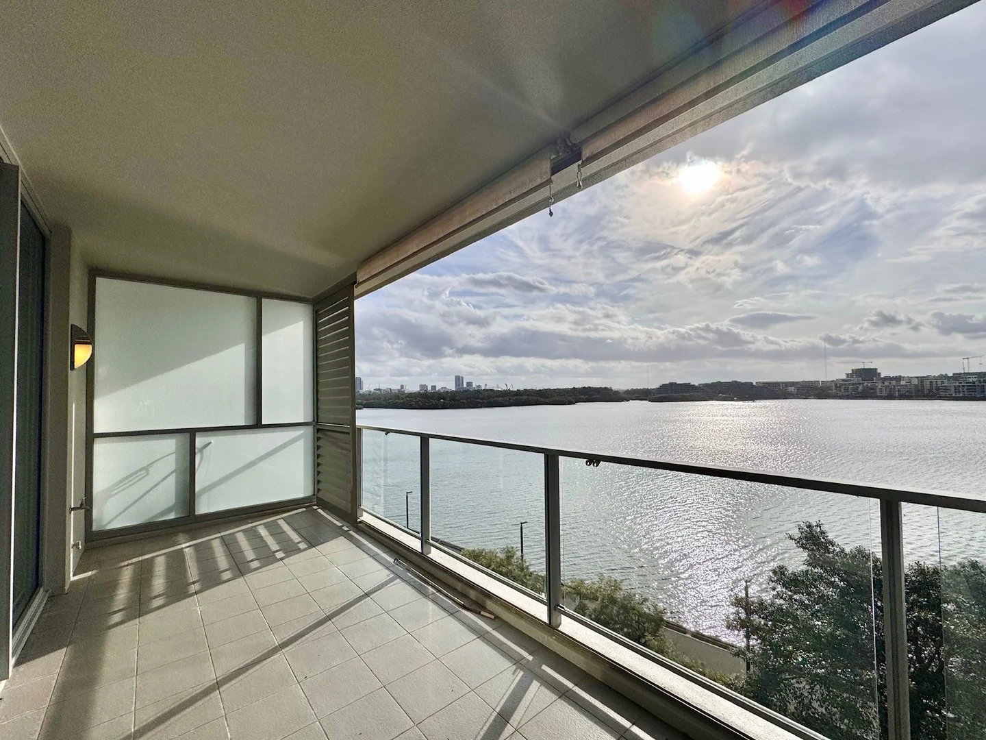 Primary image of 402/12 Jean Wailes Avenue, Rhodes NSW 2138