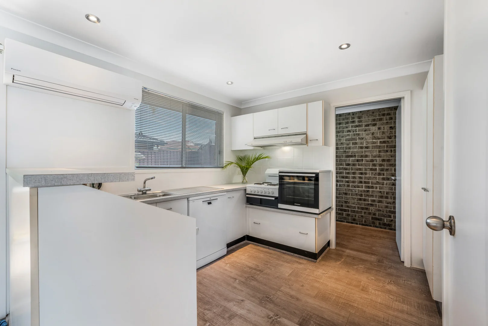 Additional image 4 of 6A Saddleback Close, Hinchinbrook NSW 2168