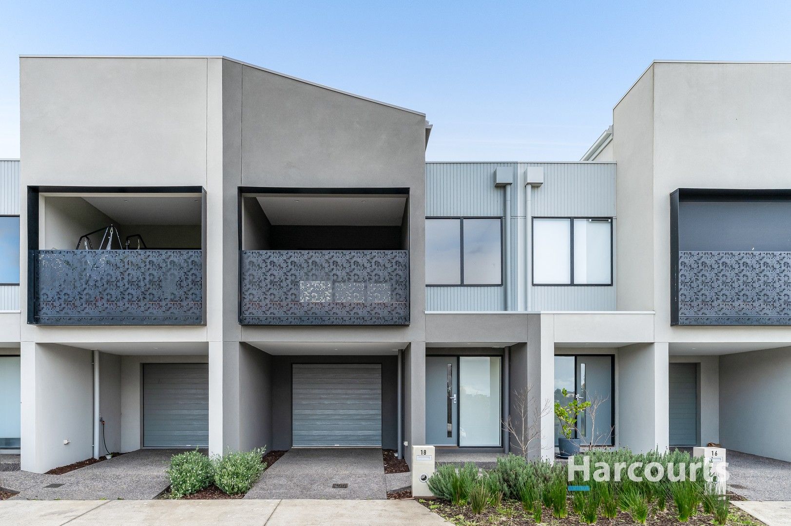 18 Spotted Gum Close, Clyde VIC 3978, Image 0