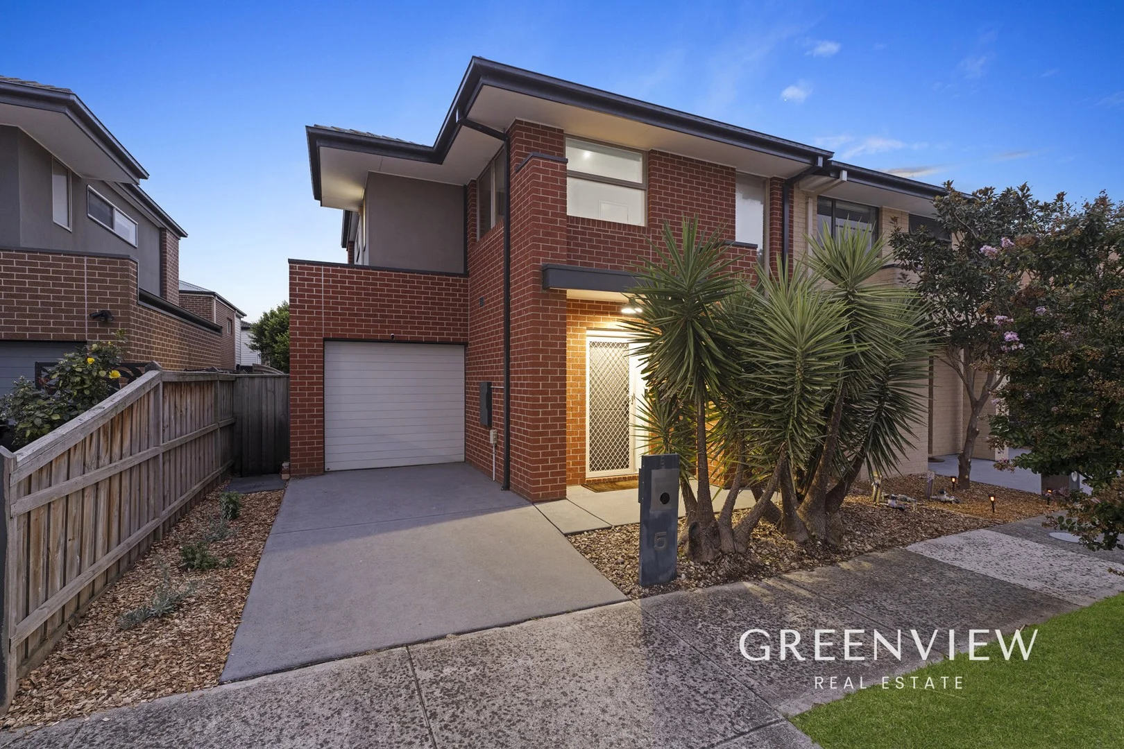 5 Nebo Way, Clyde VIC 3978