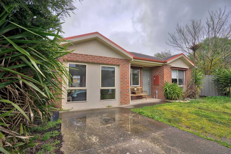 7 Cluden Gardens, Sebastopol VIC 3356, Image 0