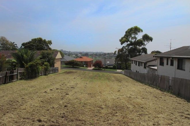 Picture of 48 Attunga Avenue, KIAMA HEIGHTS NSW 2533