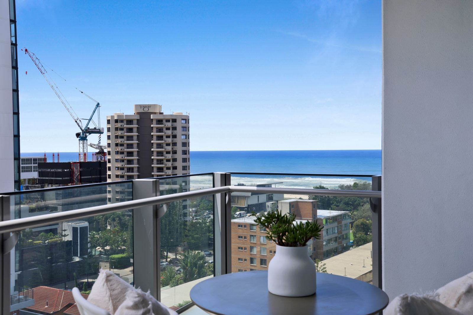 1008/12 Philip Avenue, Broadbeach QLD 4218, Image 2