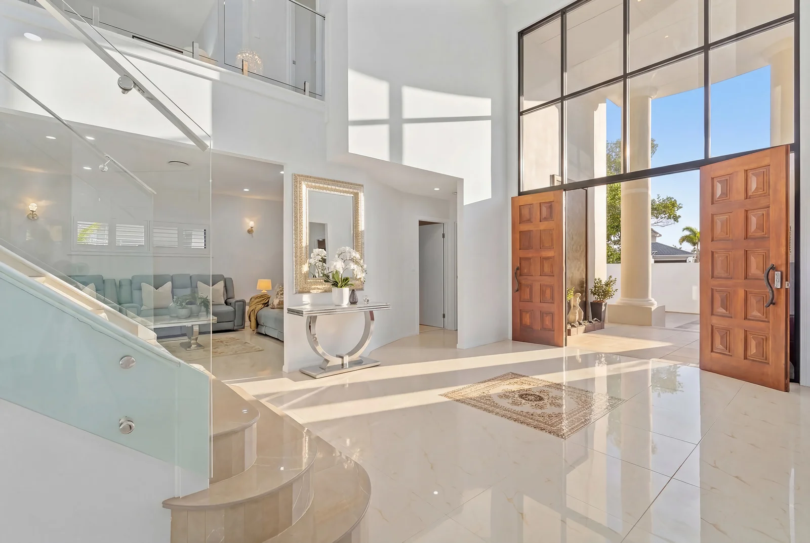 Additional image 12 of 74 Sir Bruce Small Boulevard, Benowa Waters QLD 4217