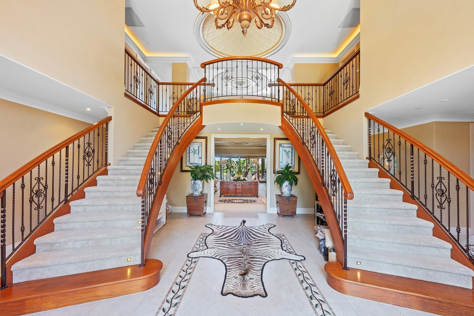 Additional image 3 of 6 Chantilly Close, Benowa QLD 4217