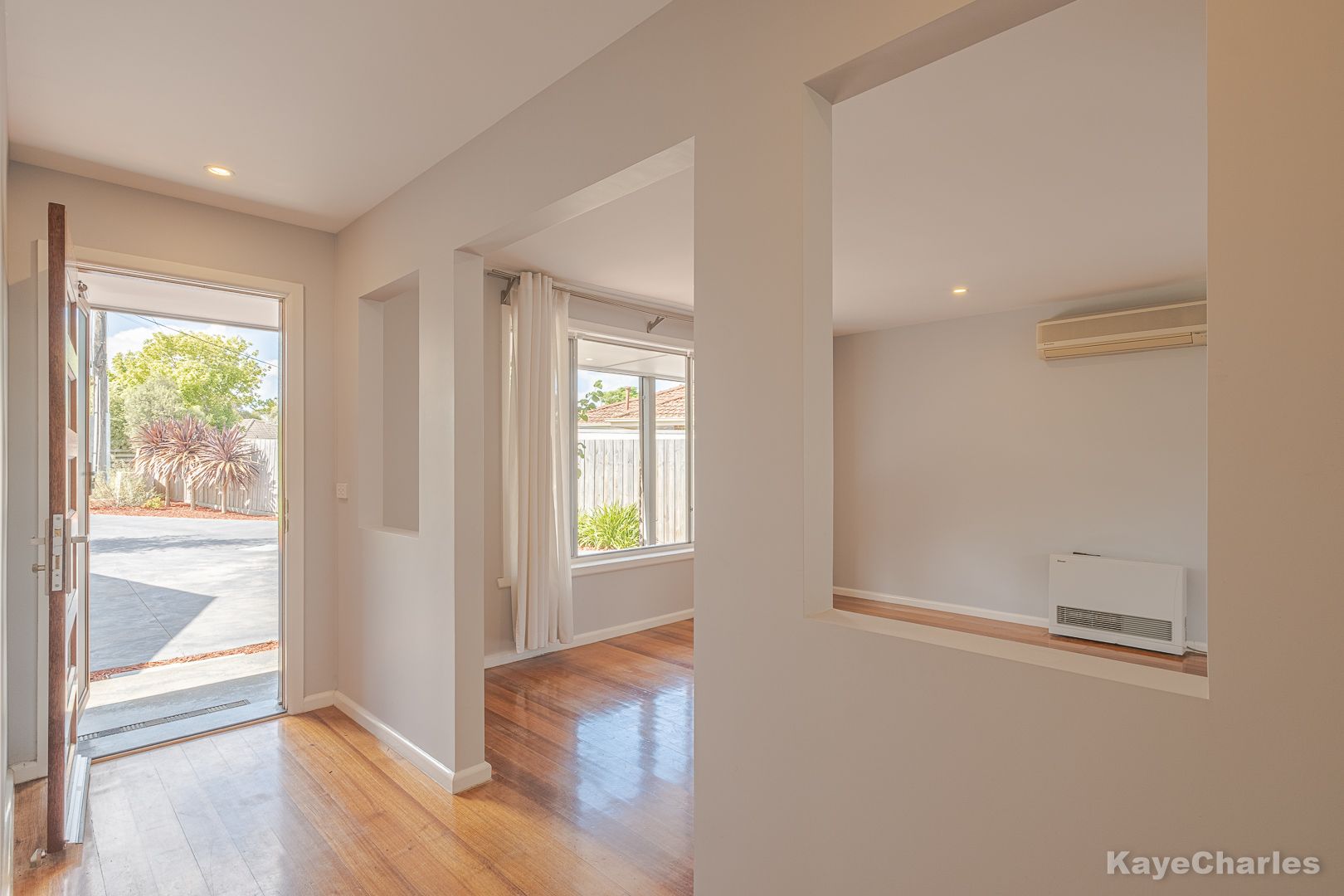 1/9 Goff Street, Beaconsfield VIC 3807, Image 2