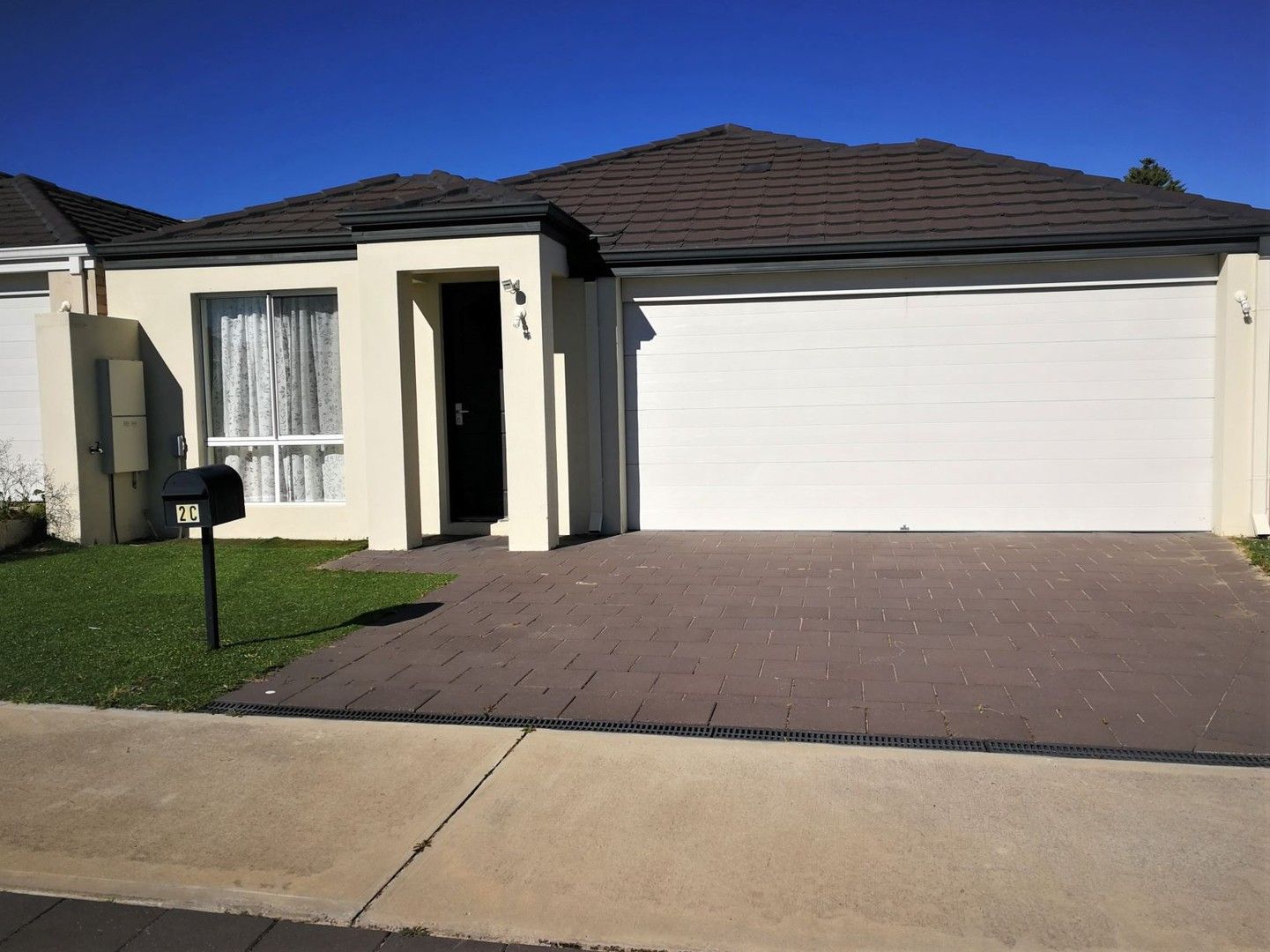 5 bedrooms House in 2c Teaguer Street WILSON WA, 6107