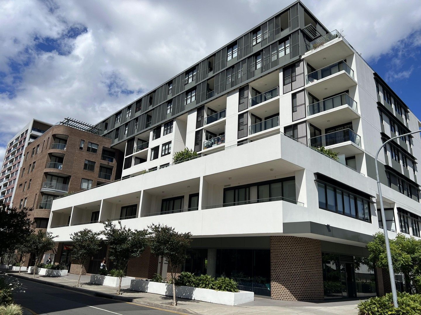 1 bedrooms Apartment / Unit / Flat in 506/18 Gadigal Avenue WATERLOO NSW, 2017