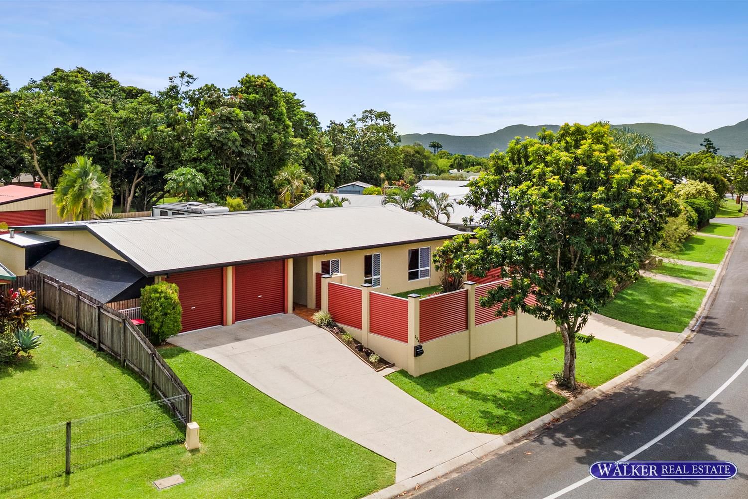 204 Robert Road, Bentley Park QLD 4869, Image 0