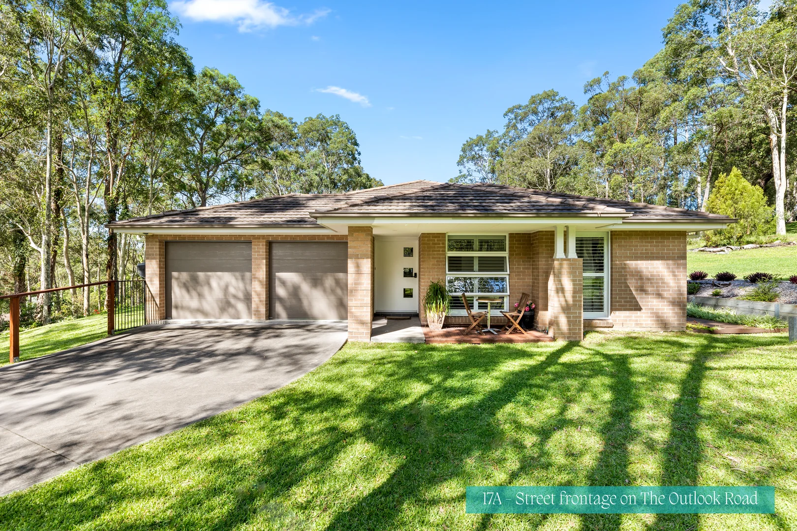 17A & 17B The Outlook Road, Surfside NSW 2536