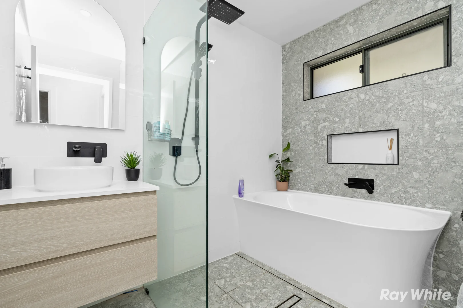 Additional image 7 of 8 Fraser Street, Mount Austin NSW 2650