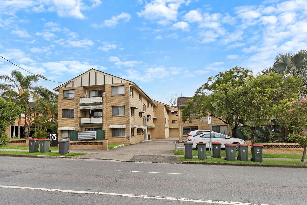 2 bedrooms Apartment / Unit / Flat in 15/467-473 Hamilton Rd CHERMSIDE QLD, 4032
