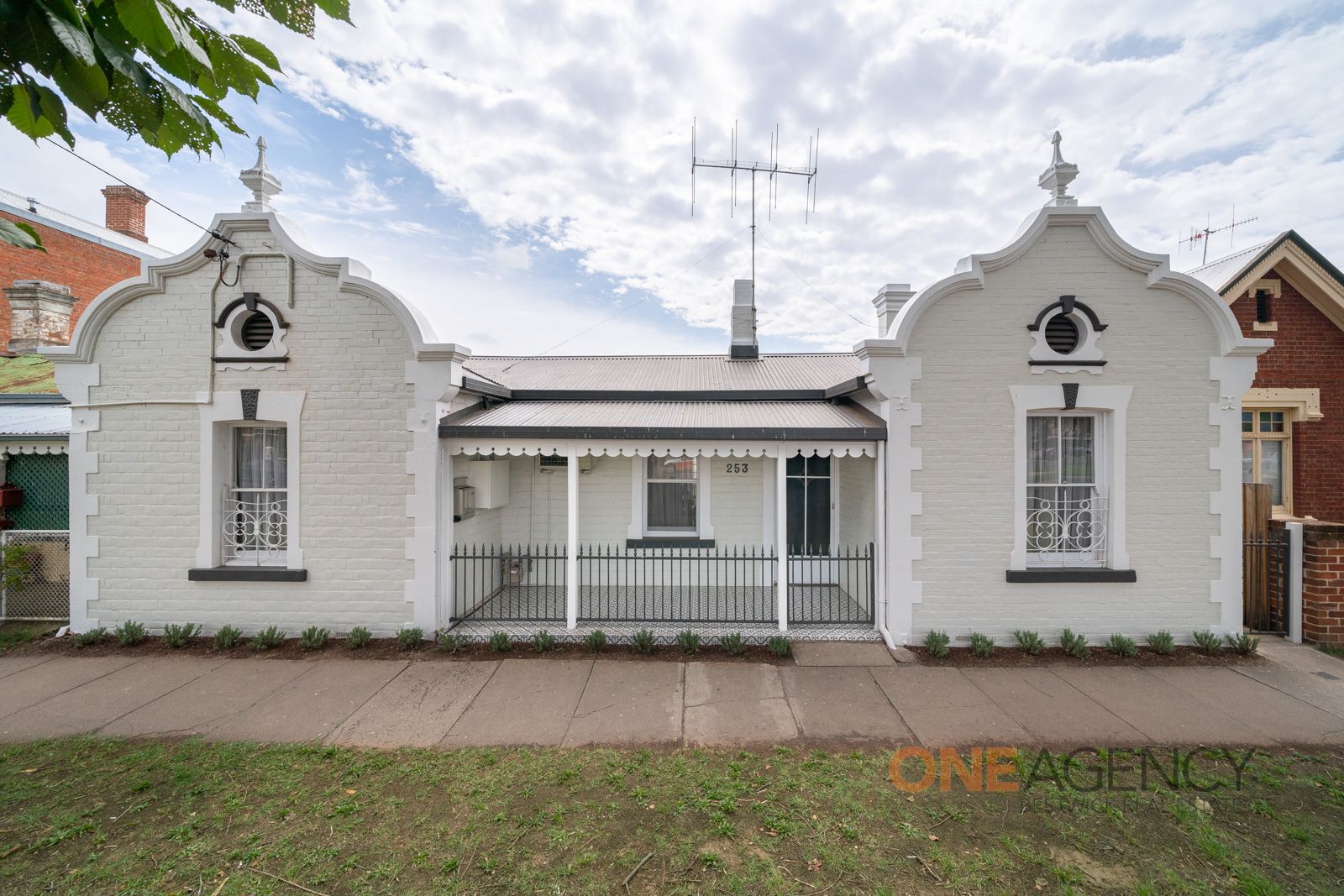 253 Russell Street, Bathurst NSW 2795, Image 0