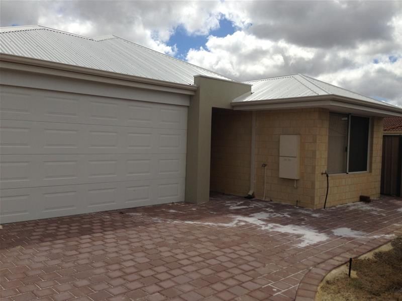 3 bedrooms House in 21a Nanven Place RIVERVALE WA, 6103
