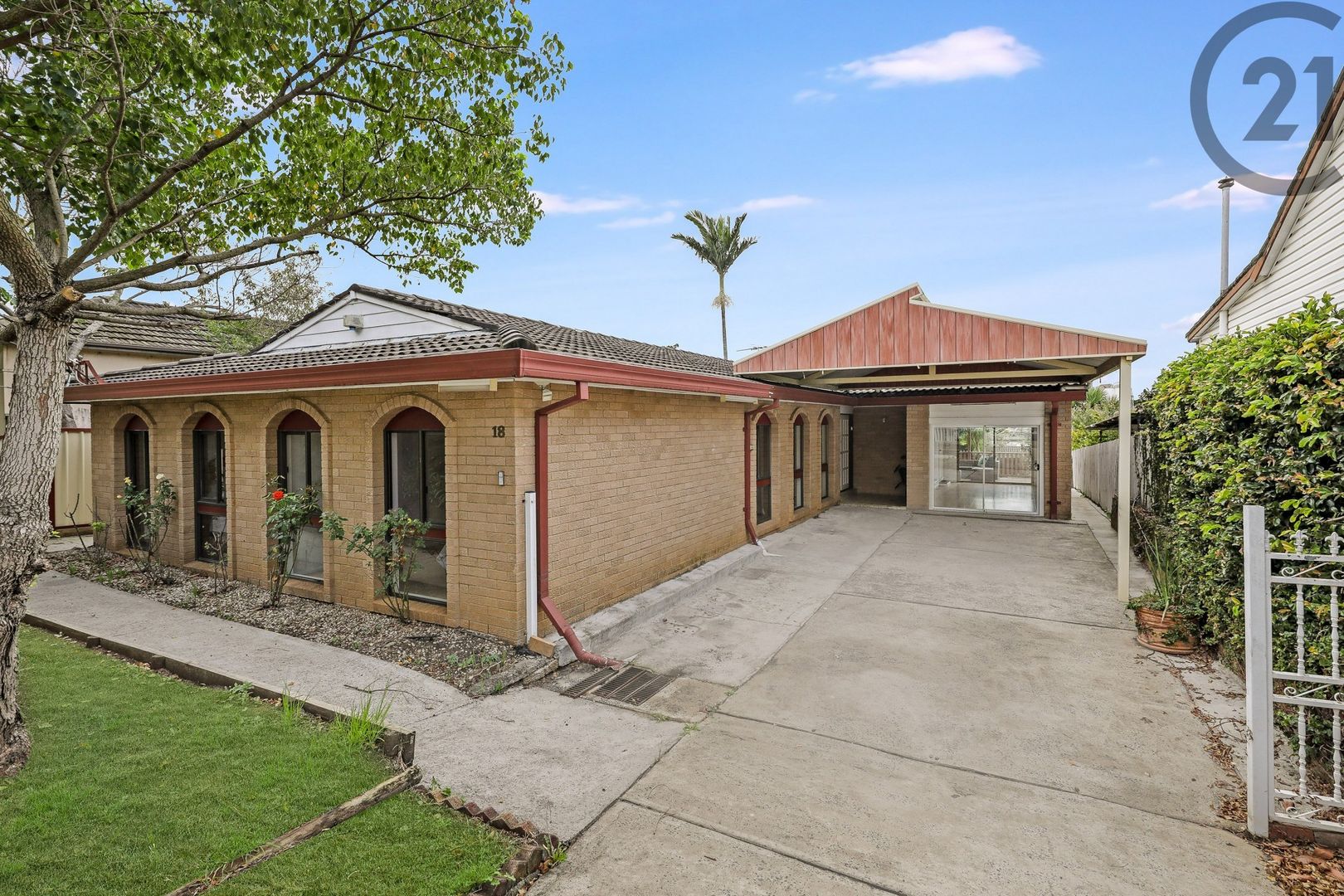 18 Hebe Street, Greenacre NSW 2190, Image 2