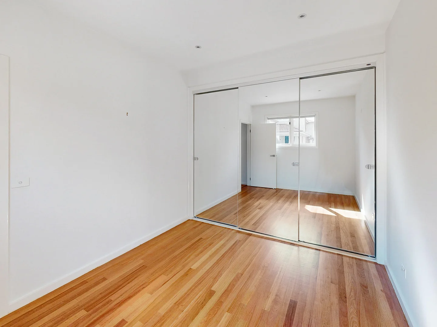 Additional image 7 of 3/7 Lloyd St, Strathmore VIC 3041