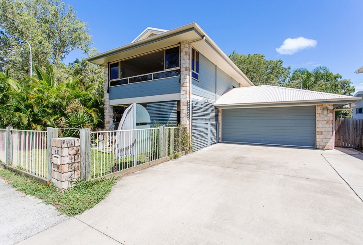 45 Slade Esplanade, Slade Point Property History & Address Research Domain