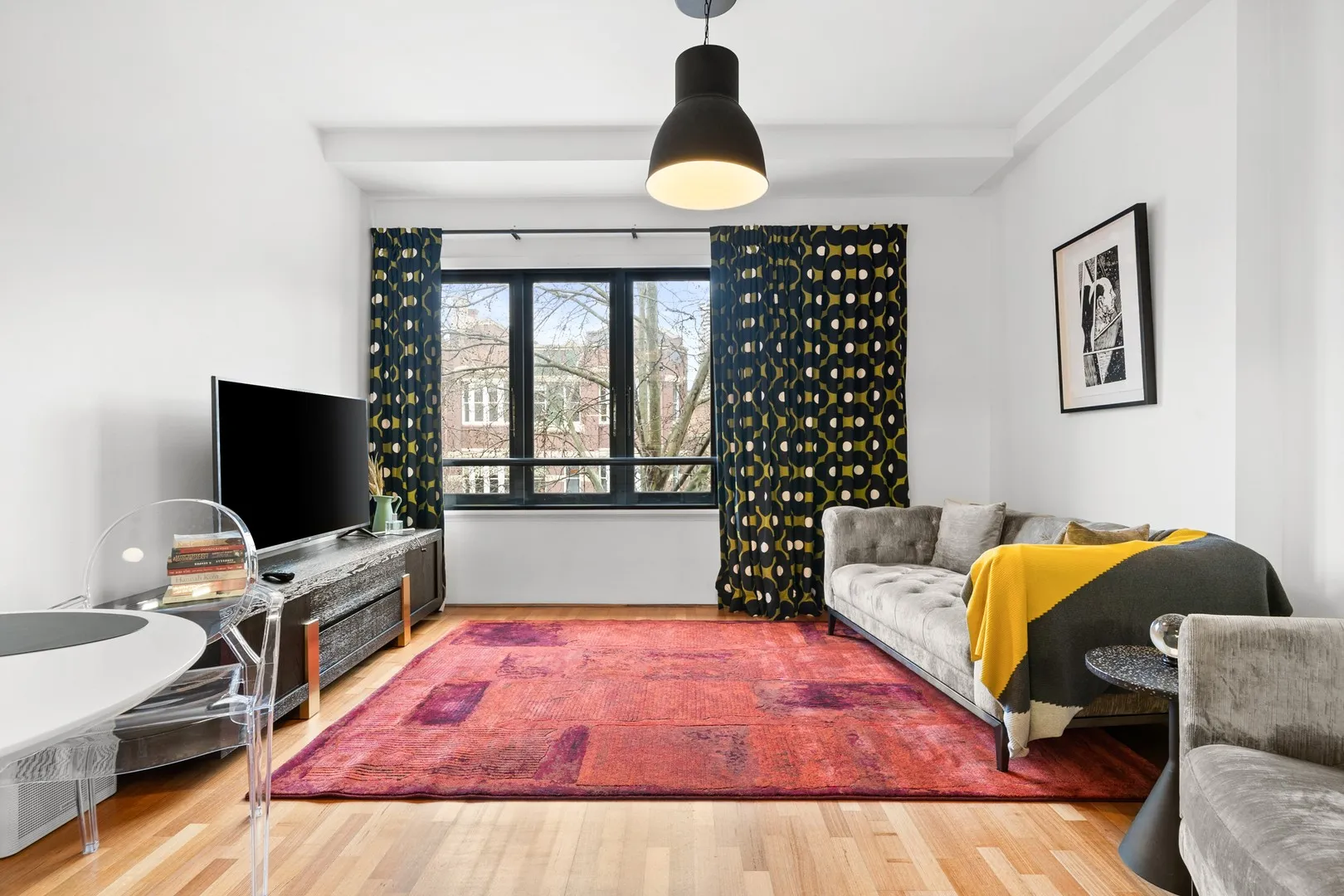Loft style apartment in vibrant location, Darlinghurst