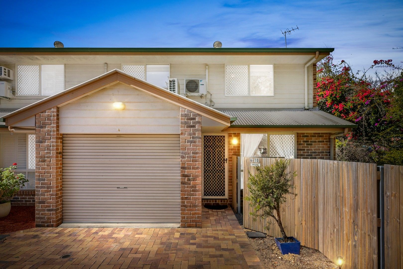 2 bedrooms Townhouse in 4/10 Glenalva Terrace ALDERLEY QLD, 4051