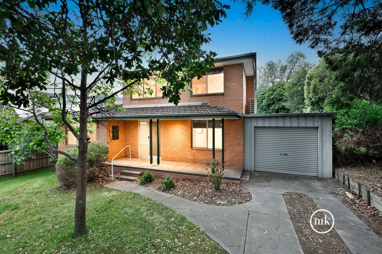 4 bedrooms House in 5 Stubley Court GREENSBOROUGH VIC, 3088